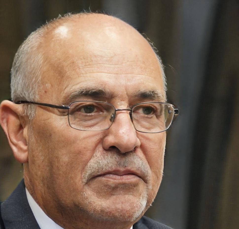 Declan Thorne, Household Finance Consultant